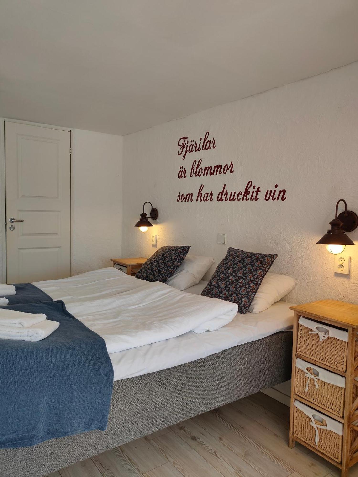 Vingarden I Arild Hotel Exterior photo